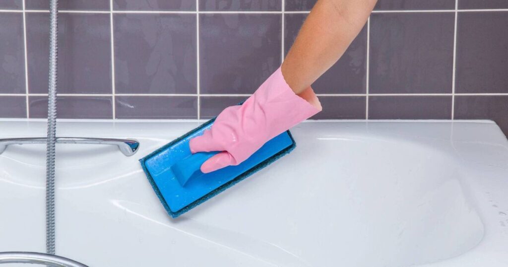 How to deep clean a bathtub for a sparkling soak