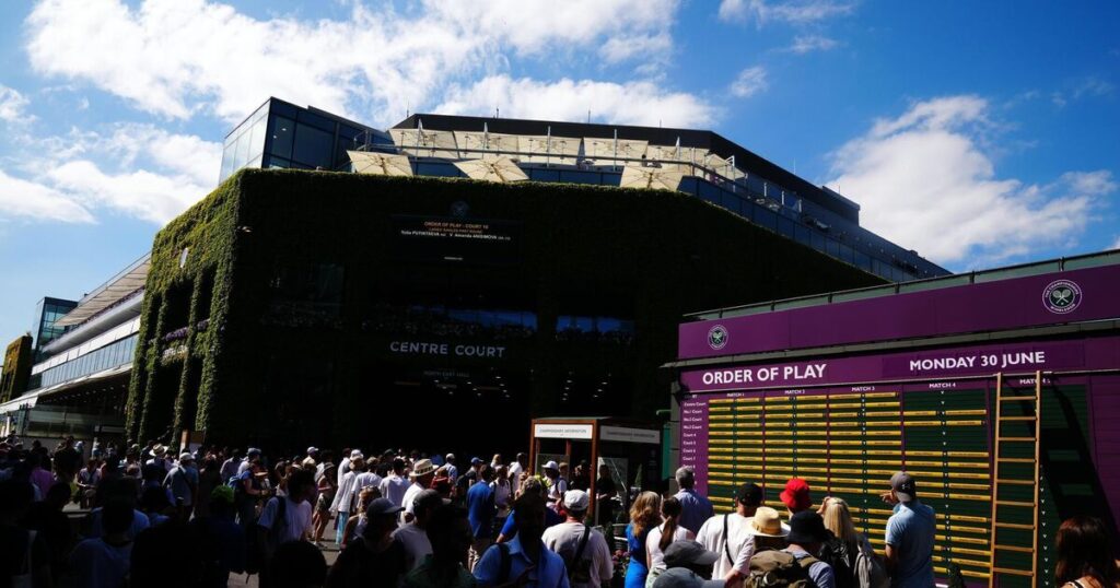 Wimbledon organisers prepare for the heat as temperatures soar