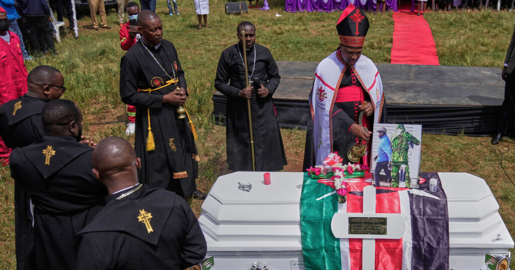 Kenyan president ‘should resign over calls for police to shoot criminals’