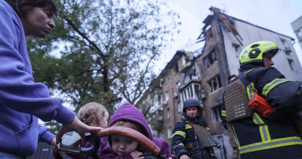 Russia launches deadly drone attacks on Ukrainian capital