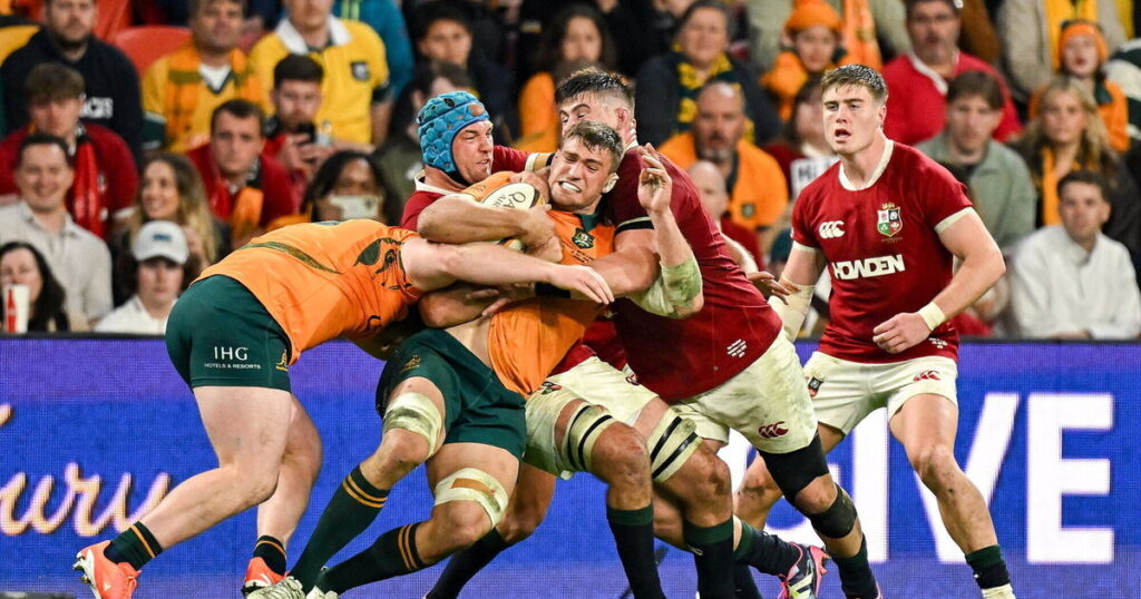 Tadhg Beirne and Tom Curry star in first Test