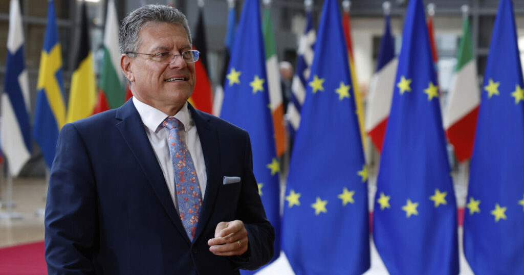 Trump’s 30% tariffs would ‘practically prohibit’ EU-US trade, says Šefčovič