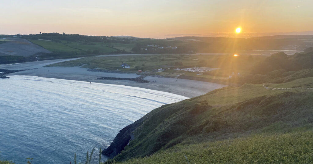 What is the highest temperature ever seen in Ireland? 
