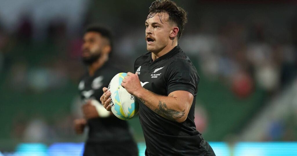 All Blacks rookie Carter sorts pet's mess to recuse debut