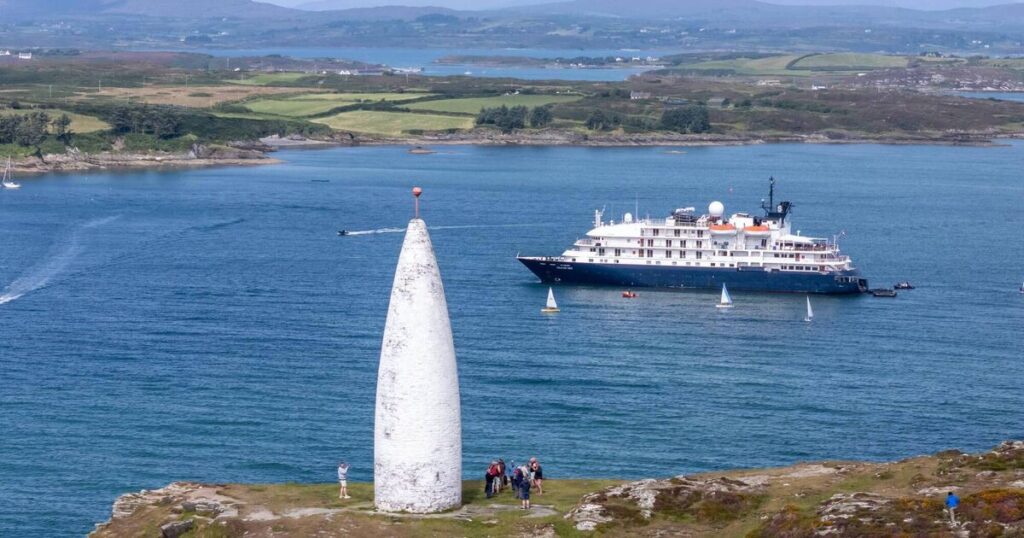 Cork tourism boost as first-ever cruise ship stops at Baltimore harbour