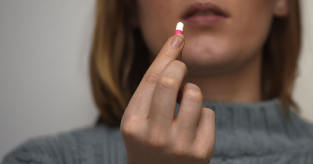 Painkiller addiction warning as opioid prescriptions rise by 25% in eight years