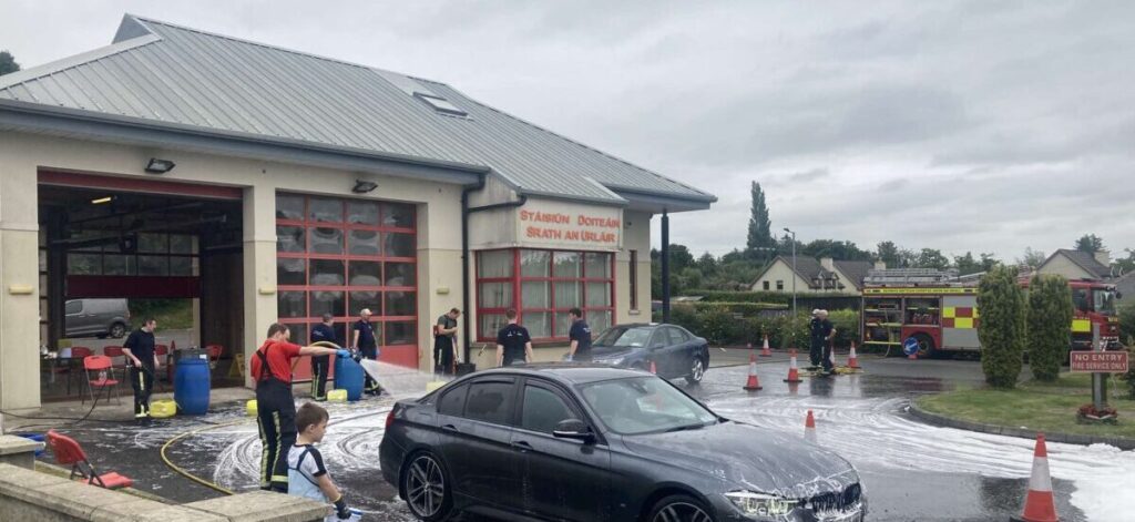 Stranorlar Fire Station hosting charity car wash for Donegal Hospice today