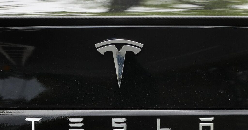 Tesla awards CEO Musk millions of shares valued at about $29bn