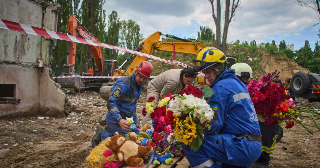 Three die as Ukraine and Russia exchange drone attacks